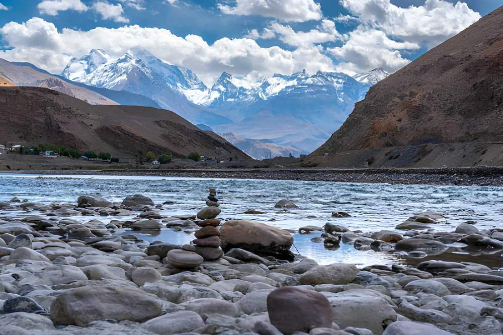 Himachal Pradesh mountains - Manali Tours Package