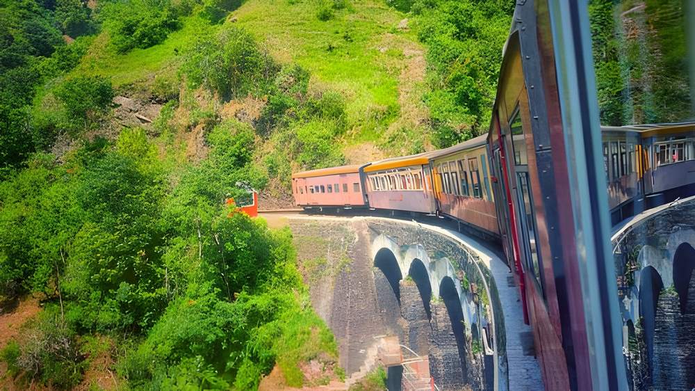 Shimla Kullu Manali Tour Package from Delhi by Train - Himachal Pradesh tour photo